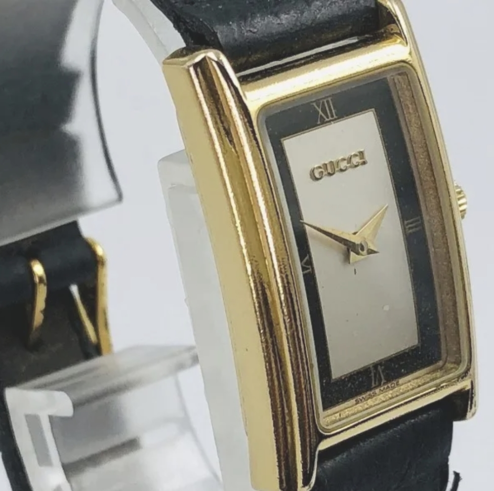 GUCCI Women's 2600L Quartz Watch St.Steel Gold Plated - Picture 3 of 16